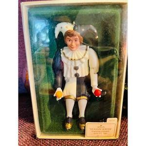 Vintage Hallmark Holiday Jester 1984